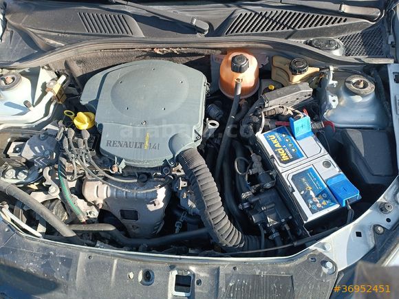 boyasız Sahibinden Renault Clio 1.4 2005 Model