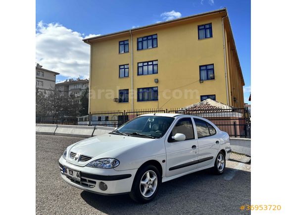Sahibinden Renault Megane 1.6 RTA 2000 Model 