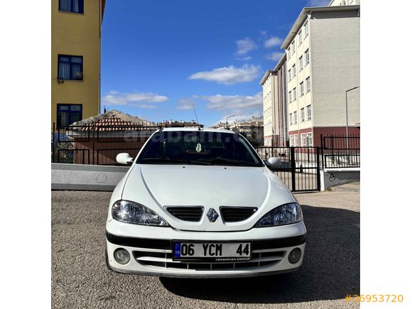 Sahibinden Renault Megane 1.6 RTA 2000 Model 