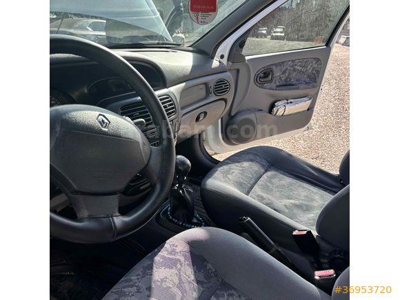 Sahibinden Renault Megane 1.6 RTA 2000 Model 
