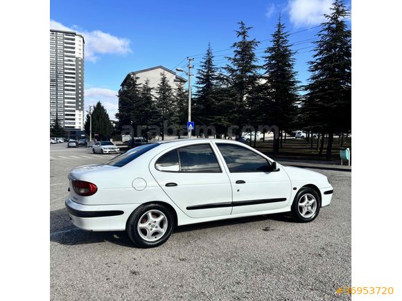 Sahibinden Renault Megane 1.6 RTA 2000 Model 