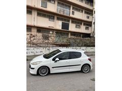 Sahibinden Peugeot 207 1.4 HDi Trendy 2007 Model 
