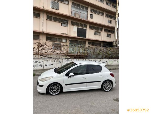 Sahibinden Peugeot 207 1.4 HDi Trendy 2007 Model 