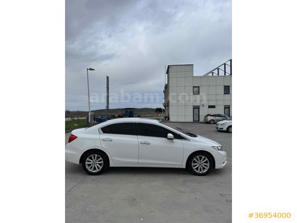 Sahibinden Honda Civic 1.6 i-VTEC ECO Elegance 2013 Model 