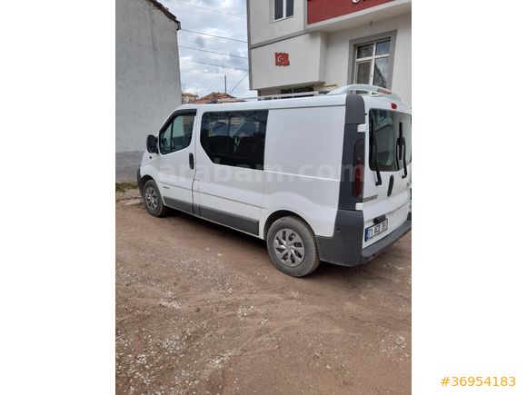 Sahibinden Renault Trafic Multix 1.9 dCi Grand Confort 2006 Model