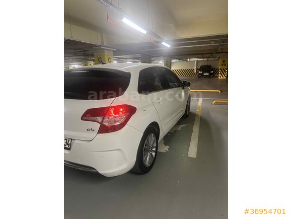 Sahibinden Citroen C4 1.6 e-HDi Confort Plus 2012 Model  218.000 km Beyaz