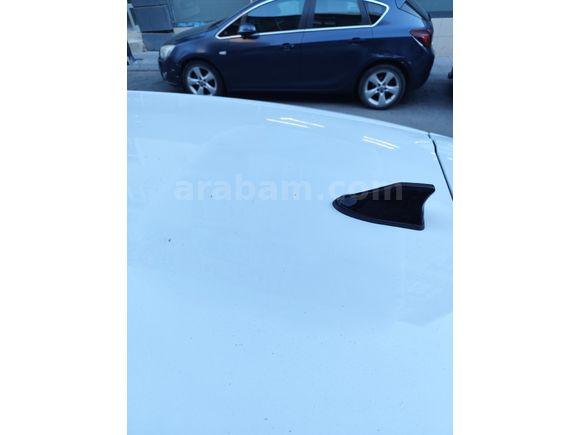Sahibinden Renault Clio 1.5 dCi Touch 2016 Model  188.*** km Beyaz