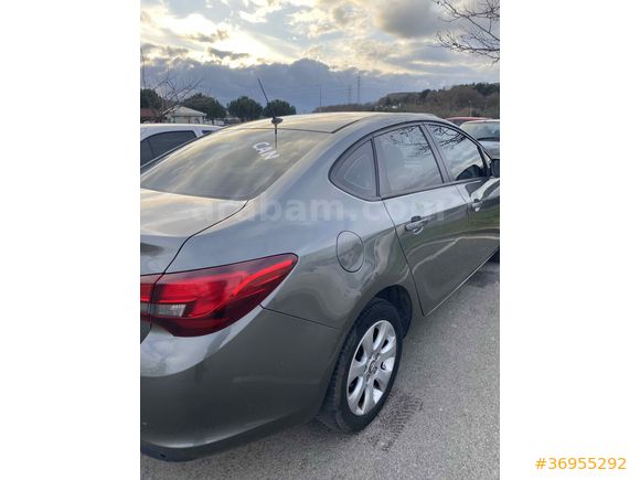 Sahibinden Opel Astra 1.6 CDTI Edition Plus 2017 Model  208.000 km Füme