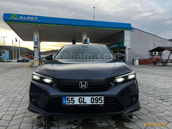 Sağlıkçıdan Eksrtalı Honda Civic 1.5 VTEC Elegance 2022 Model  84.000 km Gri (metalik)