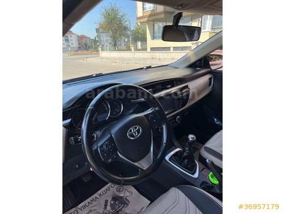 Sahibinden Toyota Corolla 1.4 D-4D Advance 2015 Model