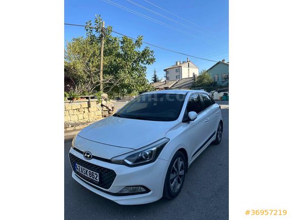 Sahibinden Hyundai i20 1.2 MPI Elite 2015 Model 