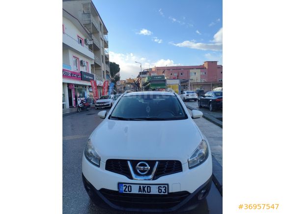 Sahibinden Nissan Qashqai 1.5 dCi Tekna Pack 2012 Model  167.000 km Beyaz