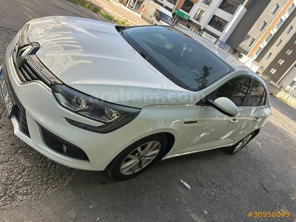 Sahibinden Renault Megane 1.5 dCi Touch 2017 Model  197.000 km Beyaz