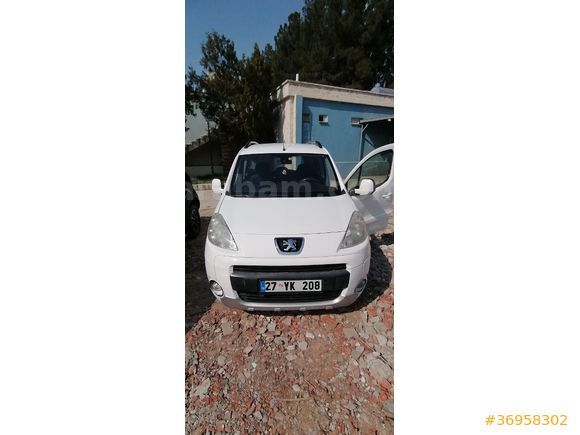Sahibinden Peugeot Partner 1.6 HDI Premium Pack 2012 Model  192.000 km Beyaz