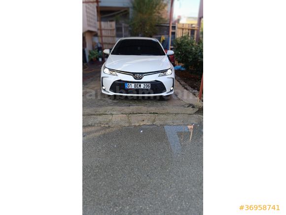 Sahibinden Toyota Corolla 1.5 Dream 2022 Model