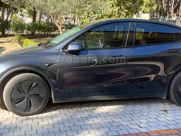 Sahibinden Tesla Model Y Juniper Standart Range 2025 Model 