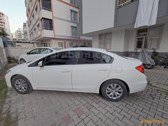 Sahibinden Honda Civic 1.6 i-VTEC drean 2012 Model