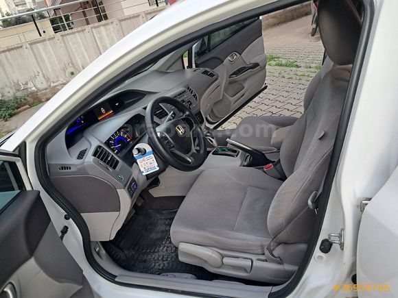 Sahibinden Honda Civic 1.6 i-VTEC drean 2012 Model