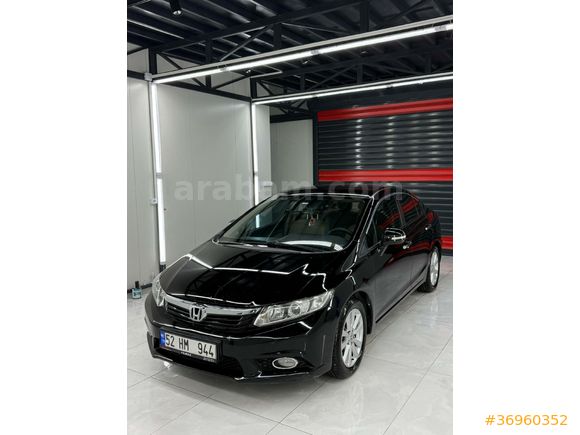 Sahibinden Honda Civic 1.6 i-VTEC Eco Premium 2012 Model