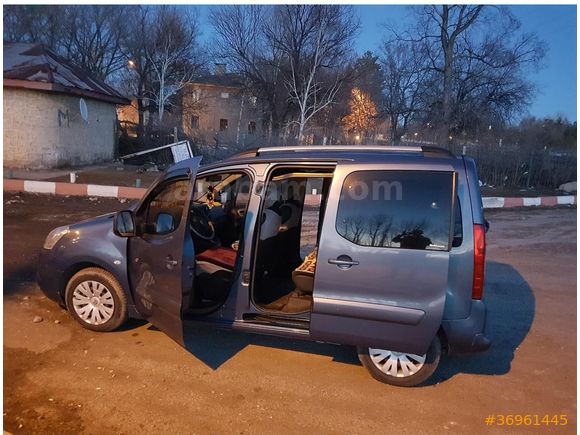 Sahibinden Citroen Berlingo 1.6 HDi Combi 2009 Model