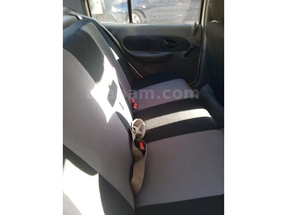 Sahibinden klimalı  Renault Clio 1.4 RNA 2000 Model klima lı 2028 e kadar vizeli