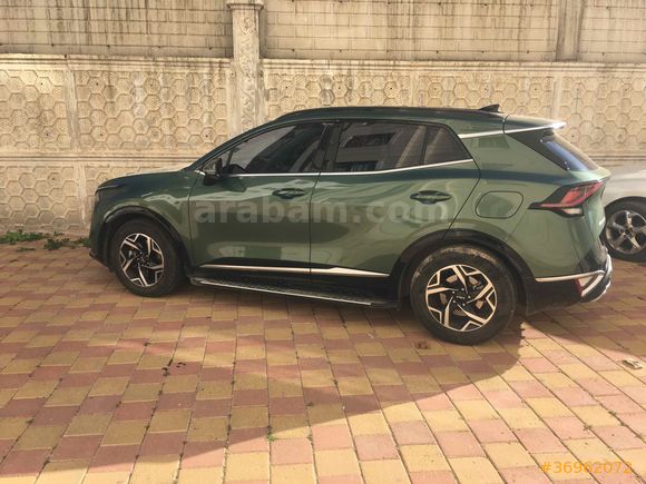 Sahibinden Kia Sportage 1.6 CRDI Cool 2023 Model  57.000 km Yeşil (metalik)