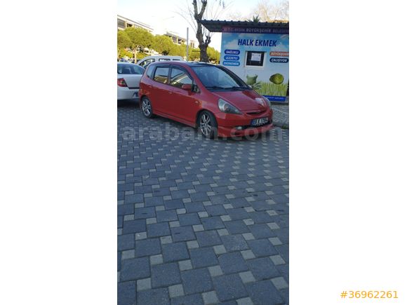 Sahibinden Honda Jazz 1.4 ES 2004 Model