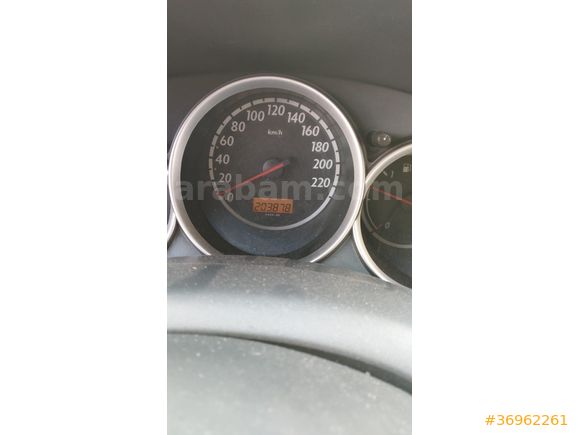 Sahibinden Honda Jazz 1.4 ES 2004 Model