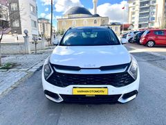 Galeriden Kia Sportage 1.6 CRDI Elegance Konfor 2022 Model Uşak