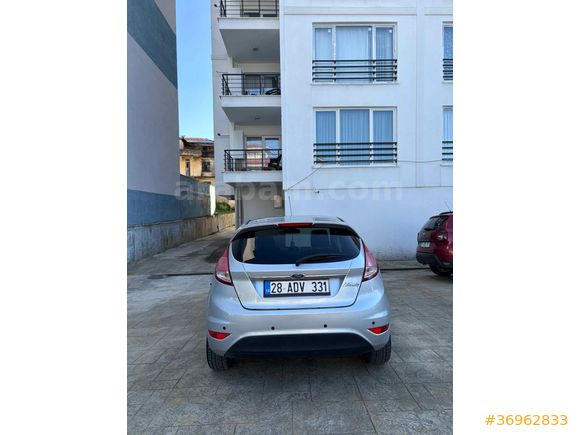 Sahibinden Ford Fiesta 1.5 TDCi Titanium 2013 Model 