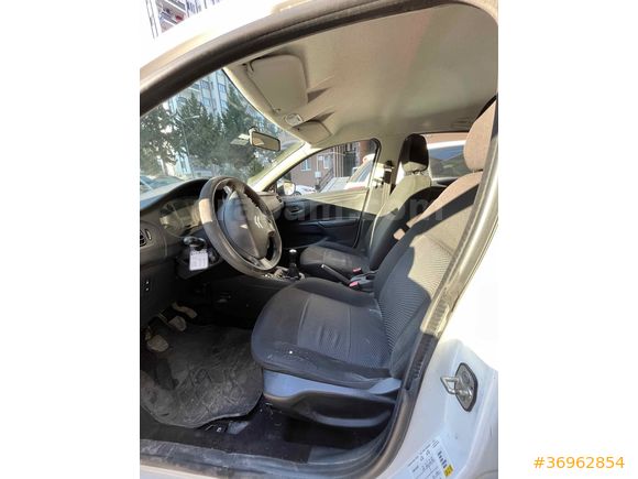Sahibinden Citroen C-Elysee 1.2 VTi Attraction 2013 Model 