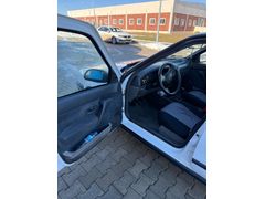 Sahibinden Renault R 19 1.4 Europa RN 2000 Model  253.300 km Beyaz