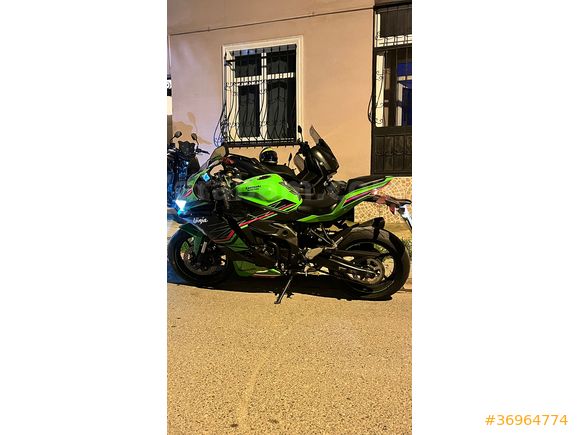 Sahibinden Kawasaki Ninja ZX-4RR 2024 Model İstanbul 10.000 km