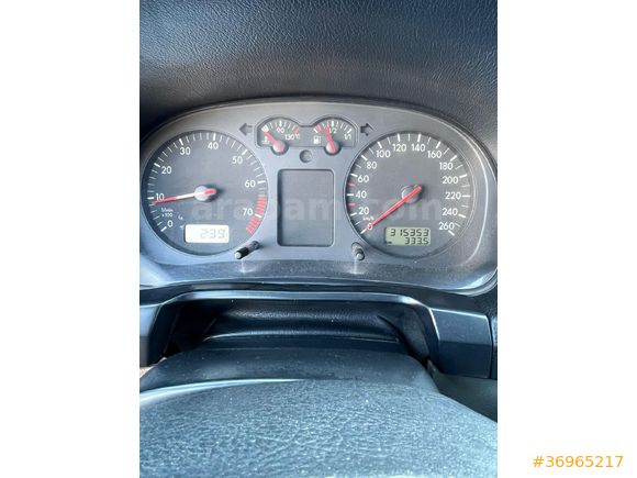 Sahibinden Volkswagen Bora 1.6 Trendline 2000 Model