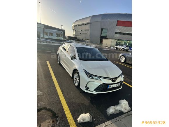 Sahibinden Toyota Corolla 1.5 Dream X-Pack 2023 Model Sivas