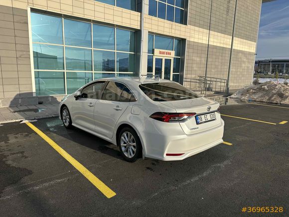 Sahibinden Toyota Corolla 1.5 Dream X-Pack 2023 Model Sivas