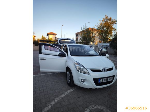 Sahibinden Hyundai i20 1.4 CRDi Jump 2012 Model Adana 102.250 km
