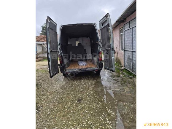 Sahibinden Renault Master 2.5 dCi 10.8 m3 2005 Model 