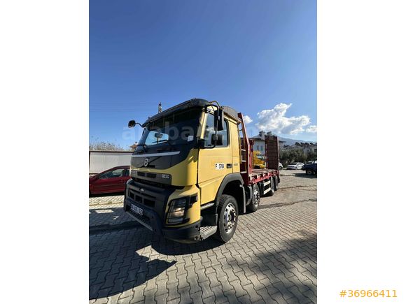 VOLVO 8x4 LOWBET Retarder 257000km