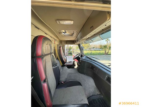 VOLVO 8x4 LOWBET Retarder 257000km