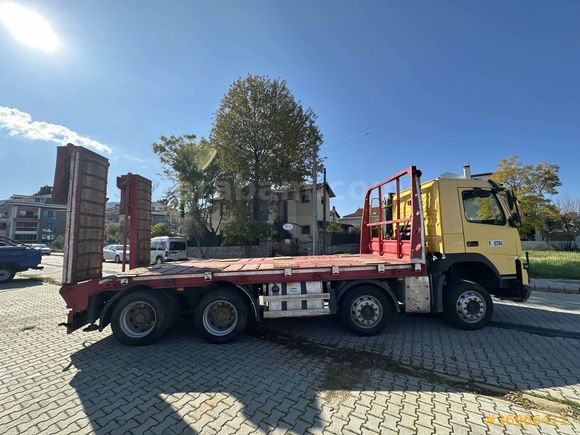 VOLVO 8x4 LOWBET Retarder 257000km