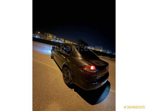 Sahibinden Renault Megane 1.6 Dynamique 2004 Model 