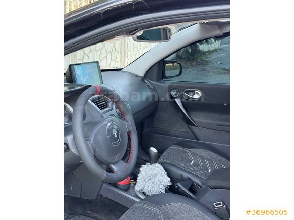 Sahibinden Renault Megane 1.6 Dynamique 2004 Model 