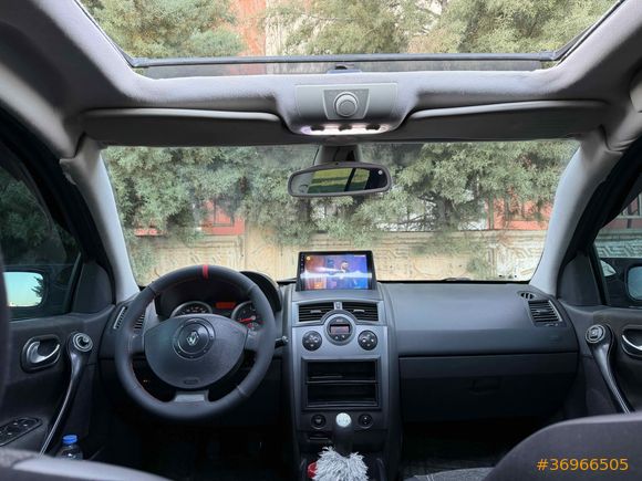 Sahibinden Renault Megane 1.6 Dynamique 2004 Model 