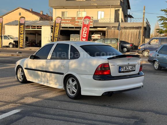 Sahibinden Opel Vectra 2.0 GLS 1996 Model