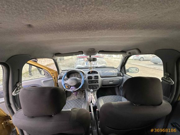 Sahibinden Renault Clio 1.4 RTA 2000 Model 
