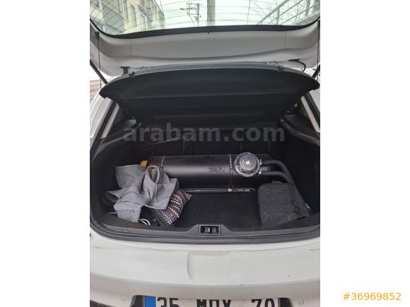 Sahibinden Renault Megane 3 1.6 16valf 110 hp Exp. 2010 Model