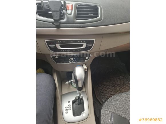 Sahibinden Renault Megane 3 1.6 16valf 110 hp Exp. 2010 Model
