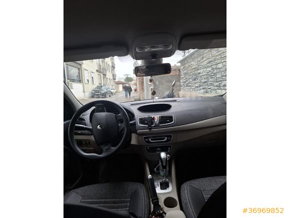 Sahibinden Renault Megane 3 1.6 16valf 110 hp Exp. 2010 Model