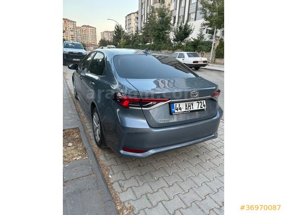 Sahibinden Toyota Corolla 1.5 Vision 2023 Model